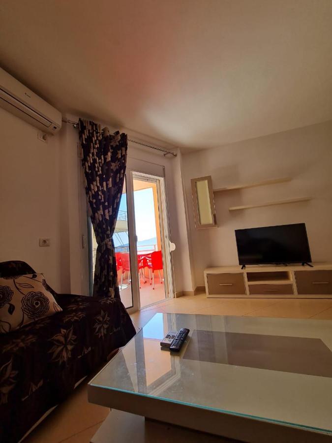 Meltin Apartments Sarandë Eksteriør billede