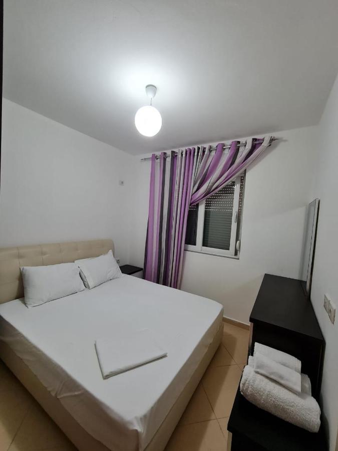 Meltin Apartments Sarandë Eksteriør billede
